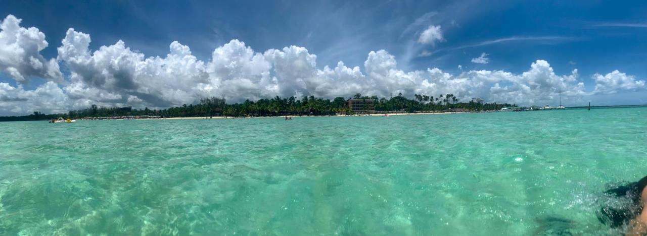 Calypso Beach Hotel By The Urbn House Santo Domingo Airport ボカ・チカ エクステリア 写真