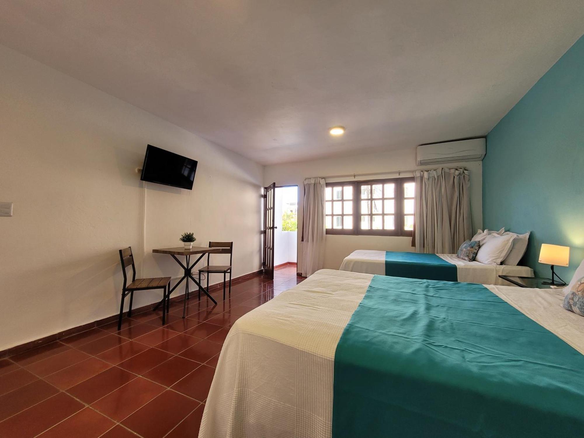 Calypso Beach Hotel By The Urbn House Santo Domingo Airport ボカ・チカ エクステリア 写真